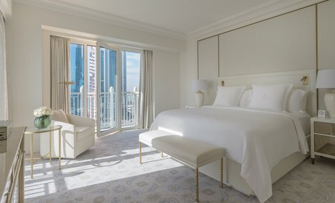 Executive Suite Bedroom