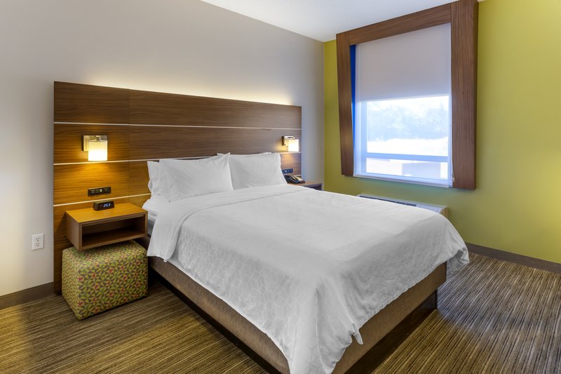 HOLIDAY INN EXSTE HARRISON