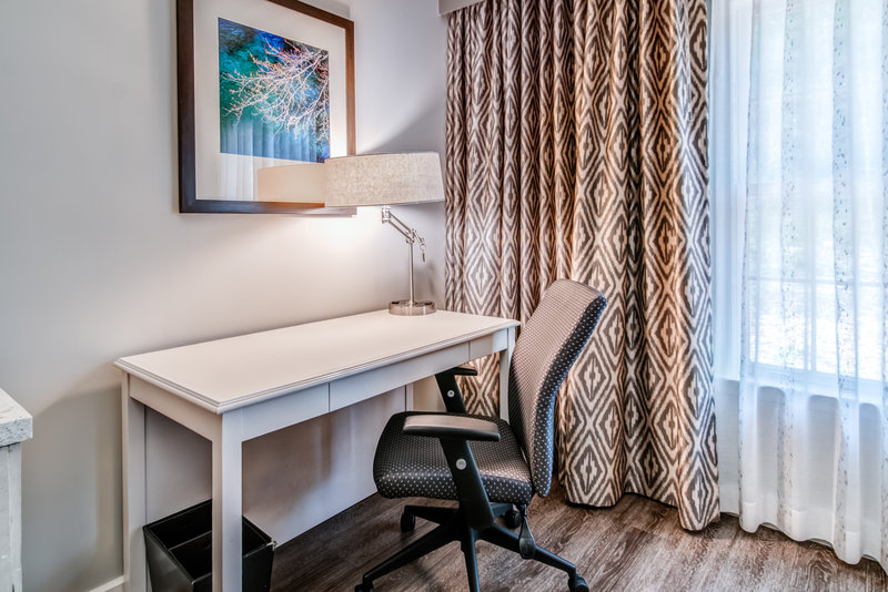 Hotel Indigo Atlanta at Vinings