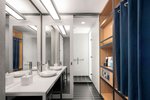 Aloft, Guest room, 2 Queen