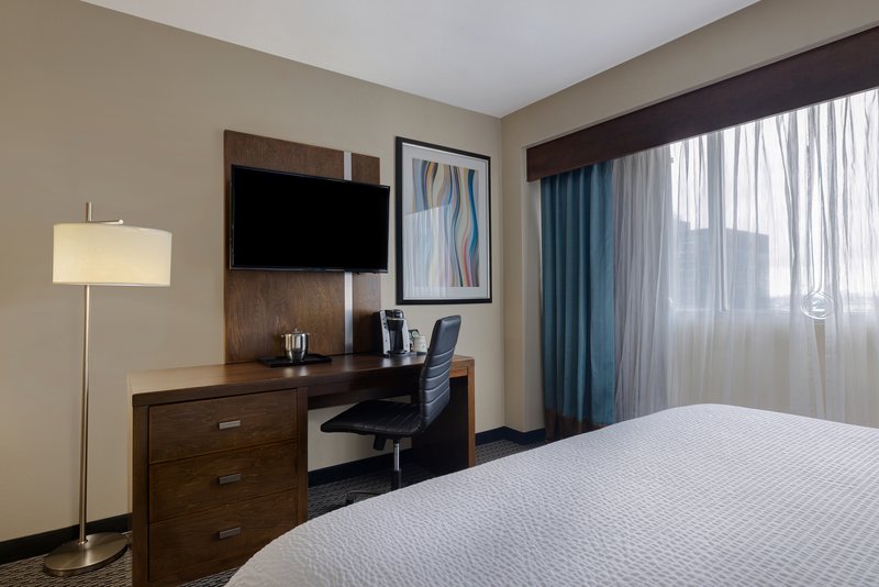 HOLIDAY INN HOUSTON DOWNTOWN