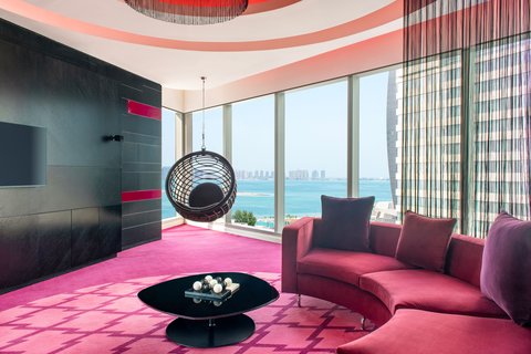 WOW Suite Living Rm