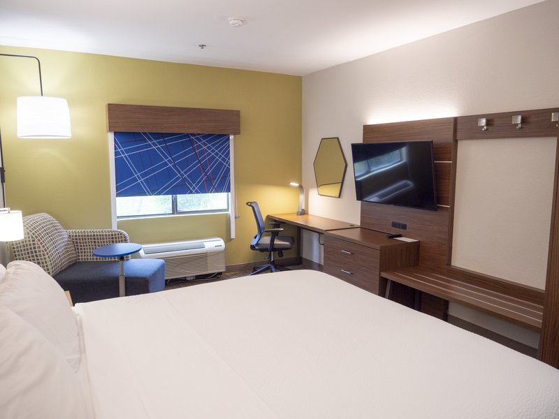 HOLIDAY INN EXP STES GREER