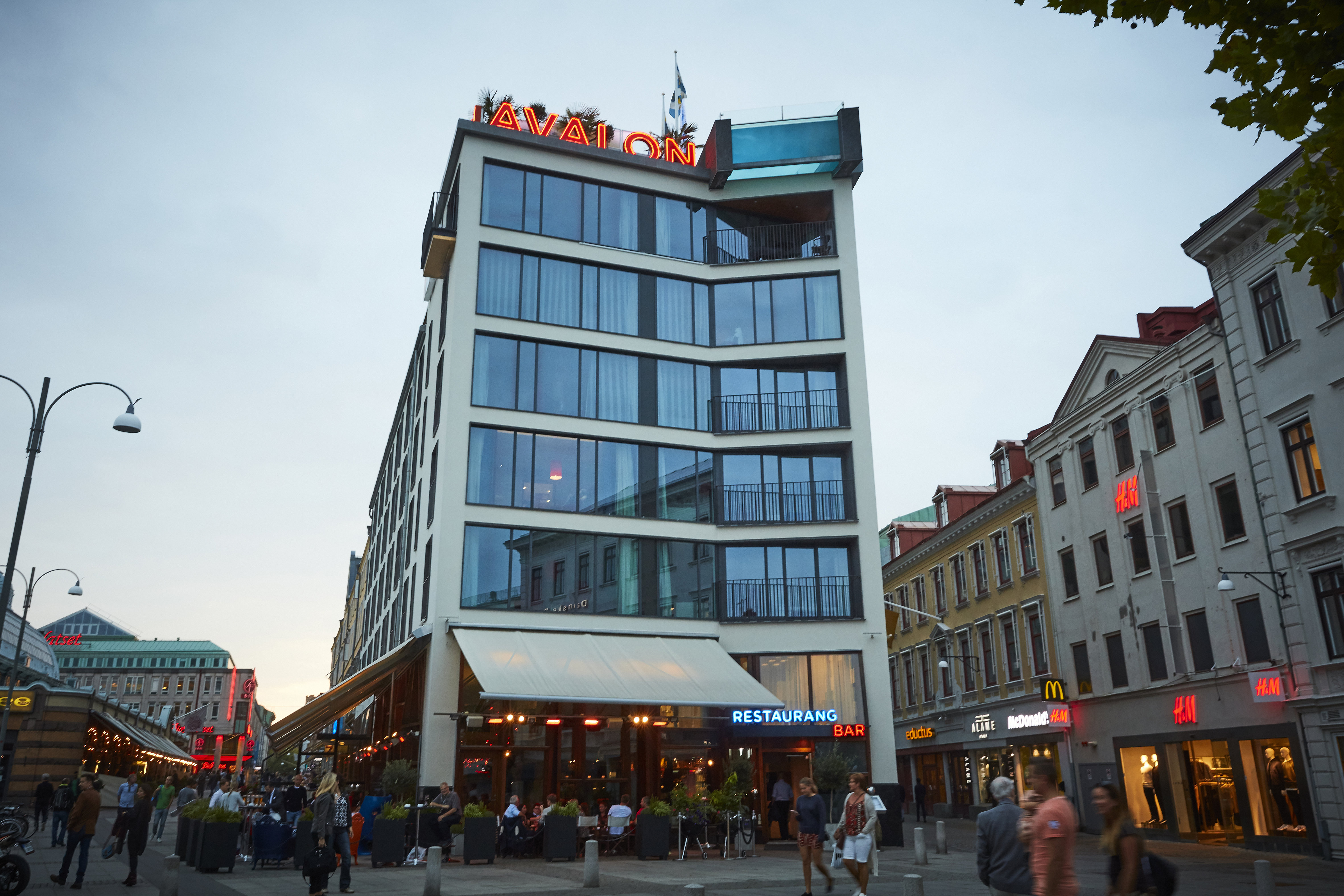 Avalon Hotel