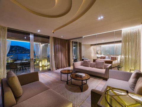 Presidential Suite