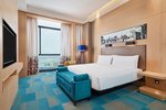 1 Bedroom Larger Suite, 1 King
