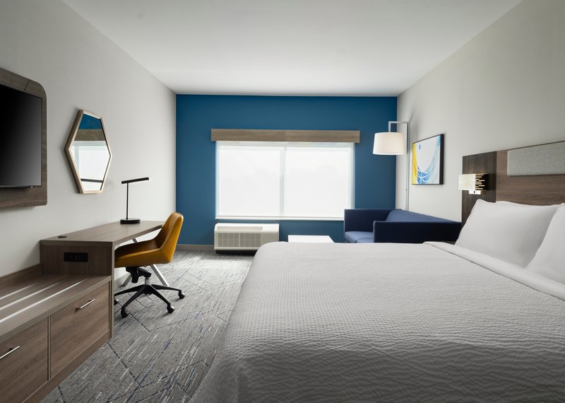Holiday Inn Express and Suites Lima