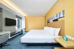 Aloft, Guest room, 1 King, City view