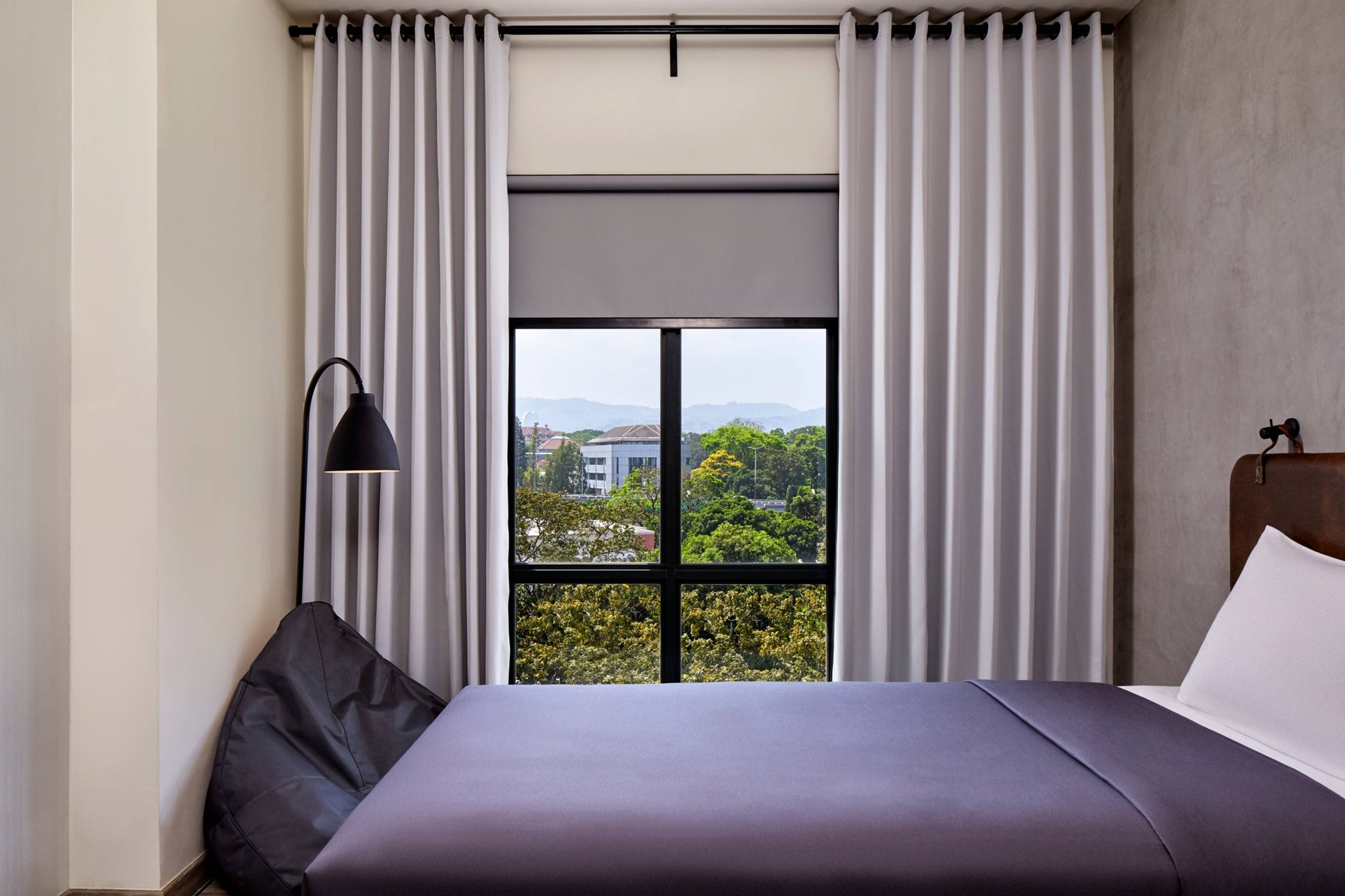 Moxy Bandung by Marriott Room Type - Guest room, 1 Queen, City view