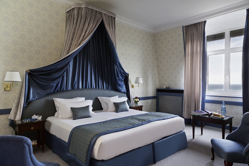 Guest photo