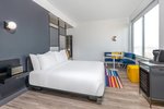 Aloft, Guest room, 1 King