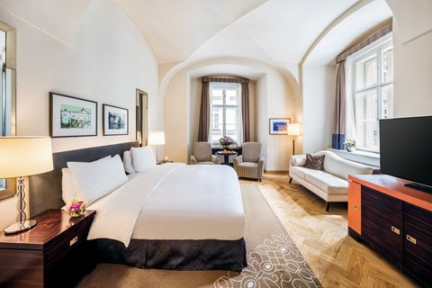 Prague Junior Suite