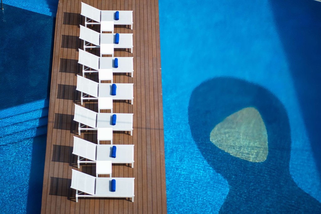 Guest photo