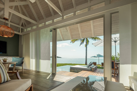Premium Island Pool Villa