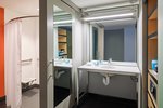 Aloft, Guest room, 2 Queen