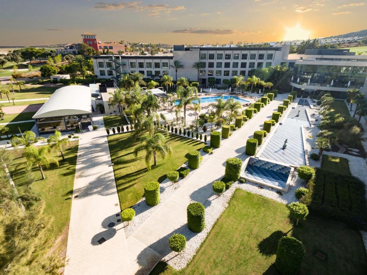 La Finca Golf & Spa Resort Hotel