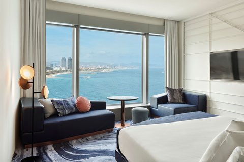 Fabulous King - Guest Room