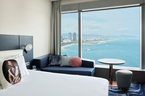 Fabulous SkyTwin - Guest Room