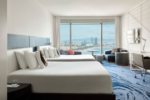 Fabulous SkyTwin - Guest Room