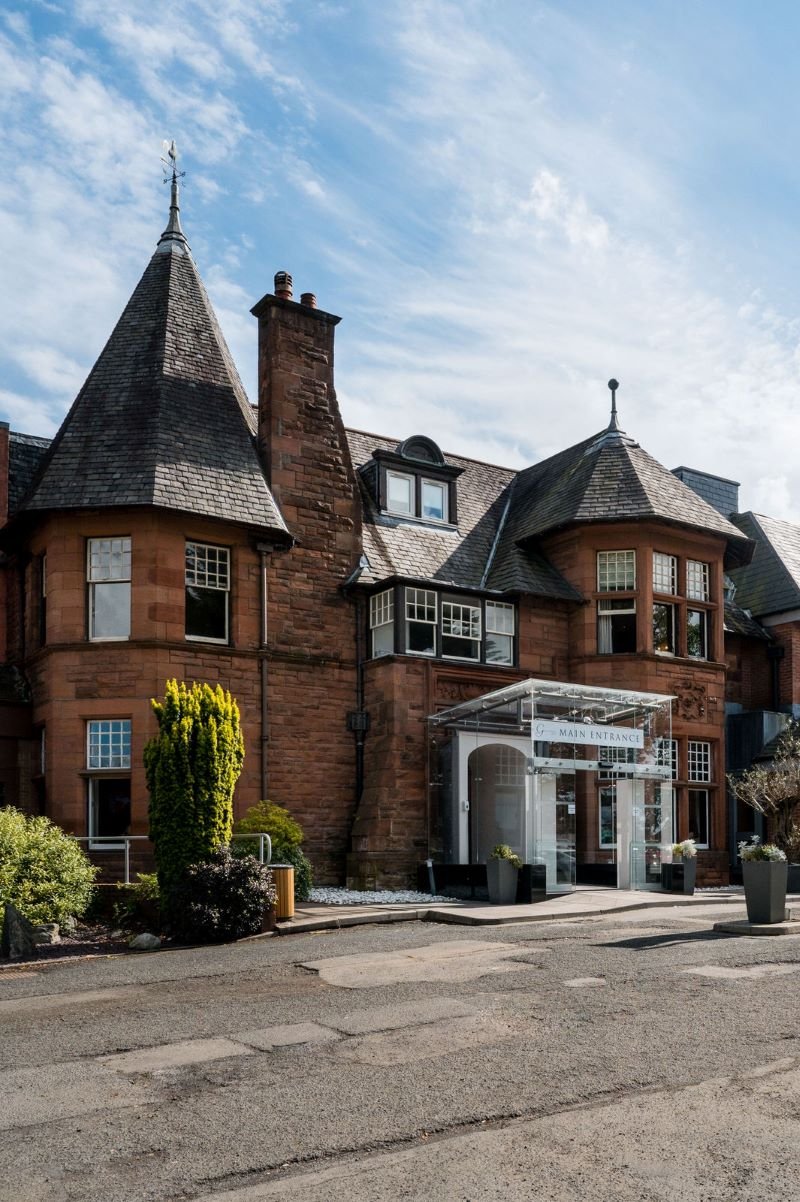 Glynhill Hotel & Leisure Club