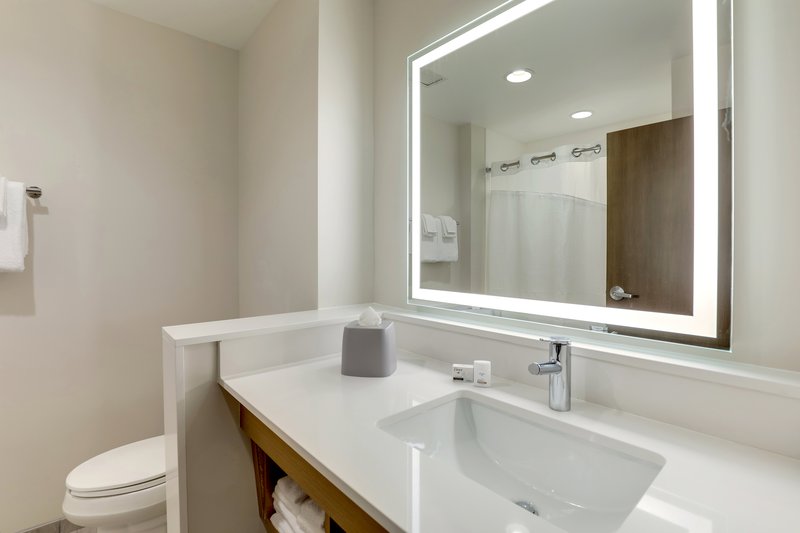 Holiday Inn Express Holly Springs – Raleigh Area