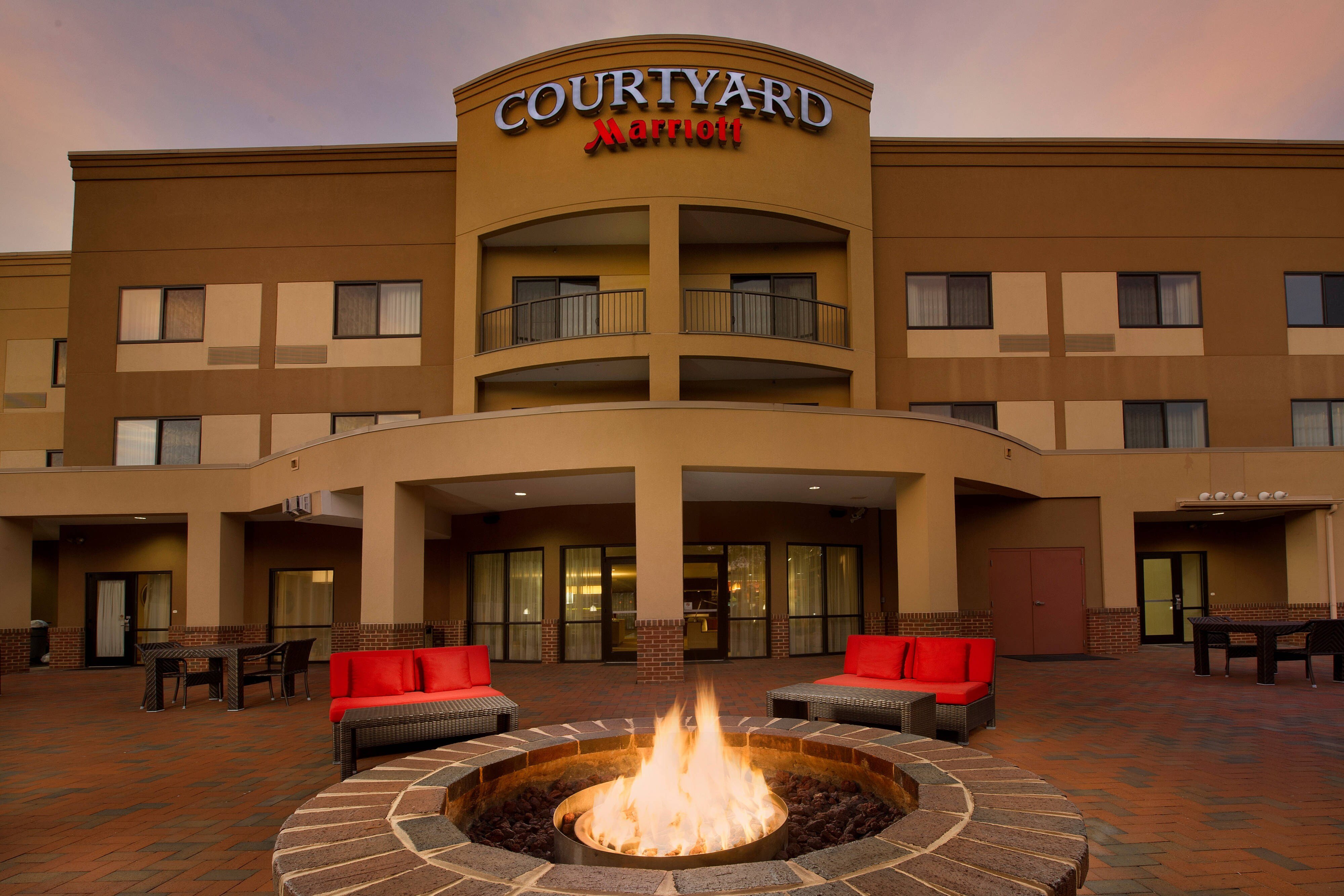 Courtyard by Marriott Waldorf