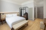 Classic, Guest room, 1 King, Urban view