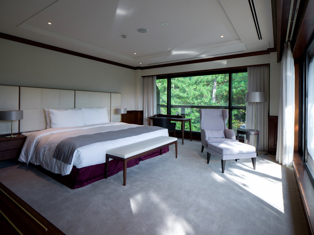 Guest photo