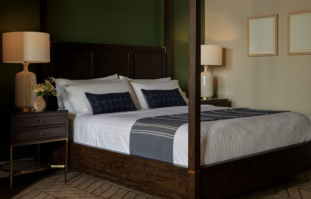 Guest photo