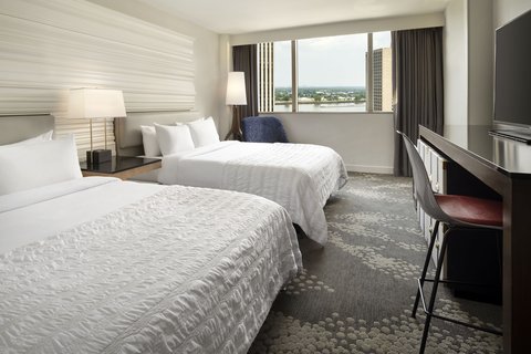 Superior Queen/Queen Guest Room - River View