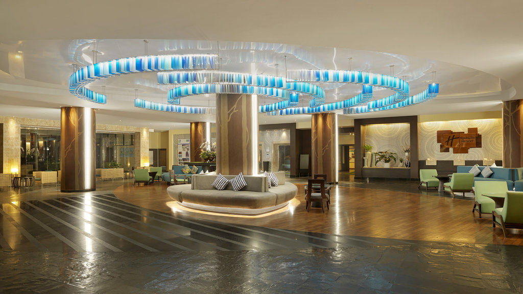 Main Wing Lobby