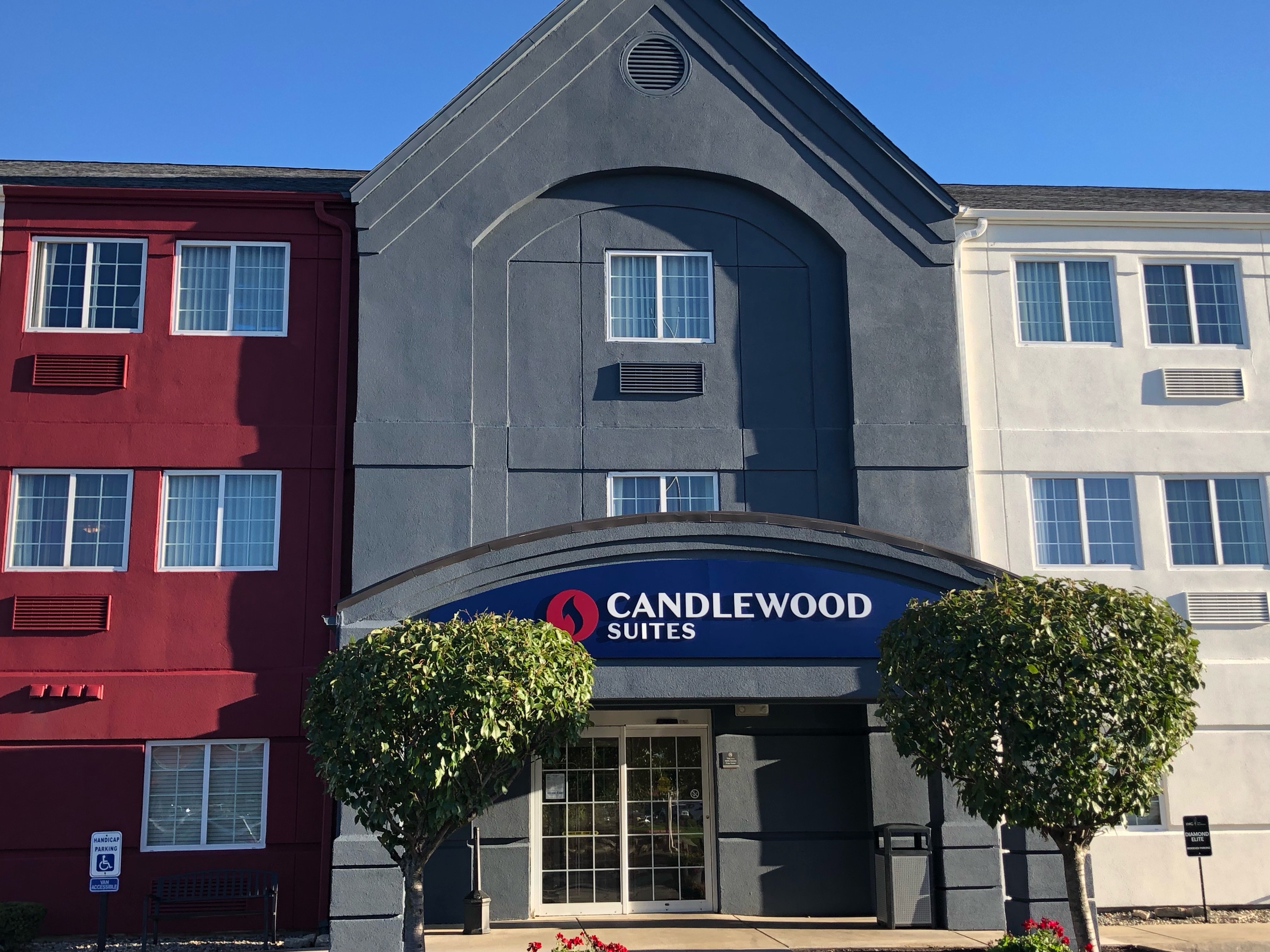Candlewood Suites