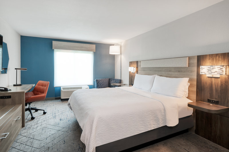 HOLIDAY INN EXP STES GREENWOOD