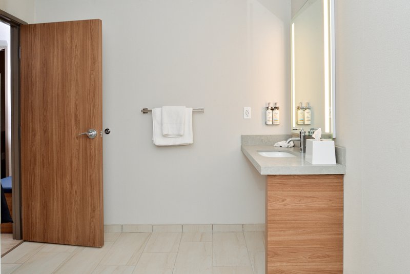 1 King Studio Suite Communications Accessible