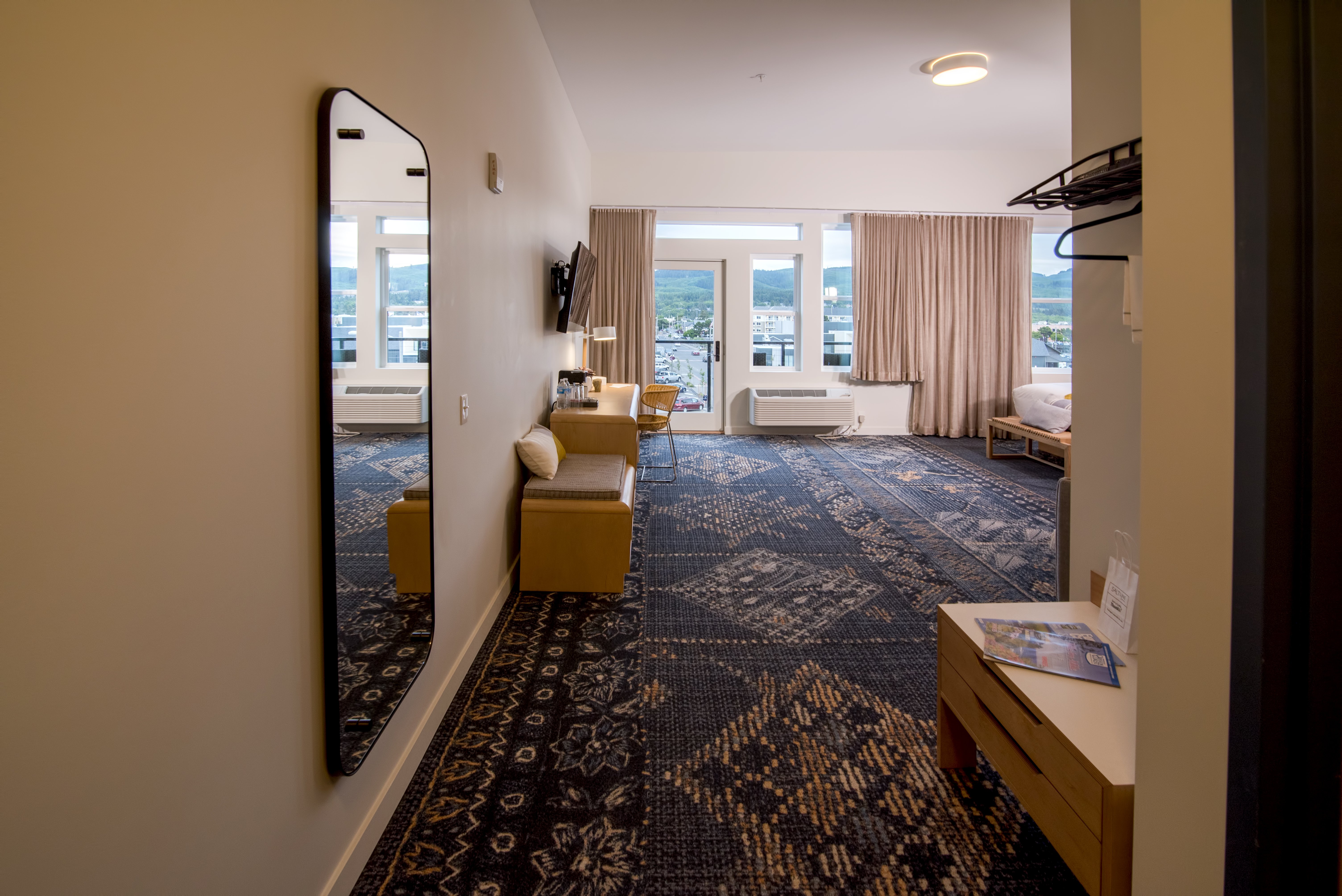 SALTLINE HOTEL