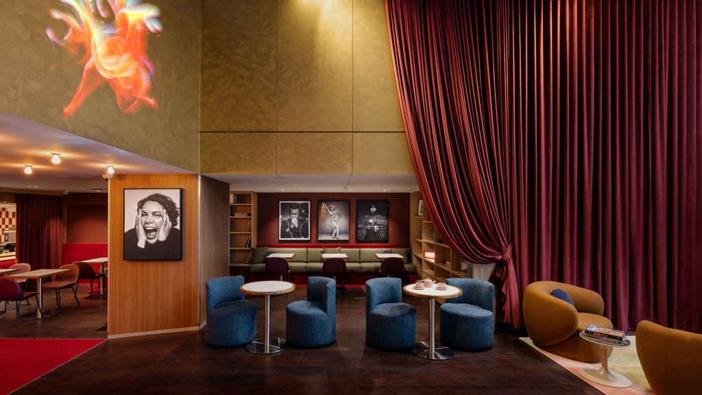 Lobby at Hotel Indigo Sydney Potts Point