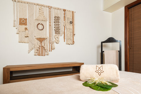 Maradiva Spa Treatment Room