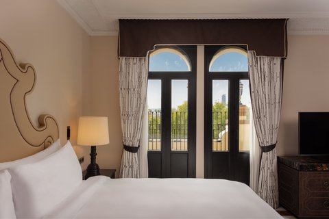 Grand Deluxe with Terrace