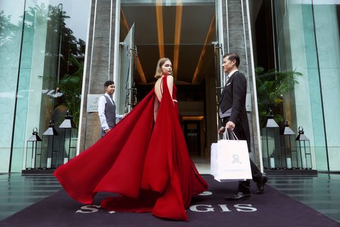 St. Regis Bangkok's Entrance