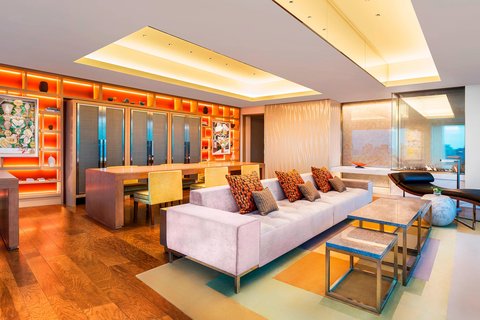 The Prince Gallery Suite