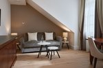 Superior Suite, Suite, 1 King, Sofa bed, Garden view