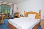 Classic Room, Guest room, 1 Queen, Mountain view, Balcony