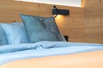 Deluxe Room, Guest room, 1 King, Mountain view, Balcony