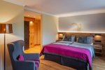 Deluxe Room, Guest room, 1 King, Mountain view, Balcony