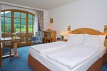 Classic Room, Guest room, 1 Queen, Mountain view, Balcony