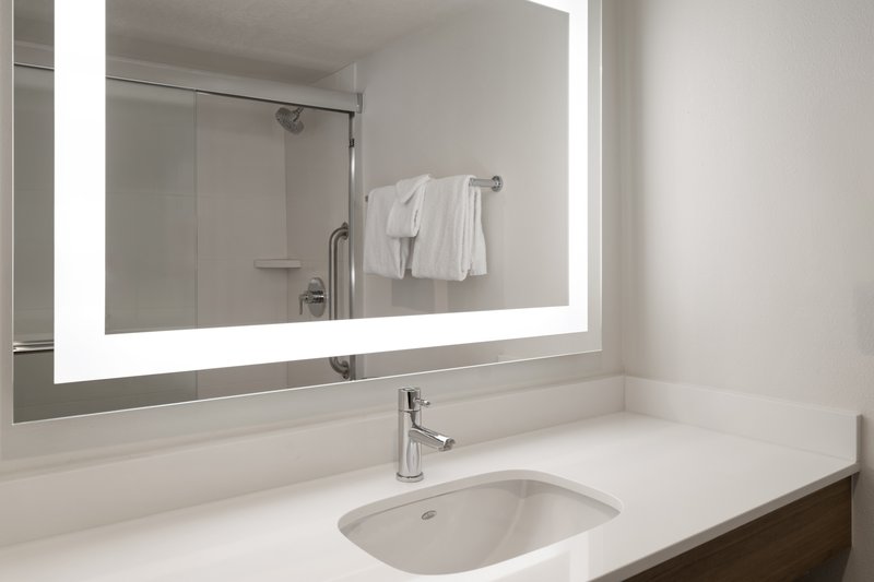 Holiday Inn Express Denver Central – North