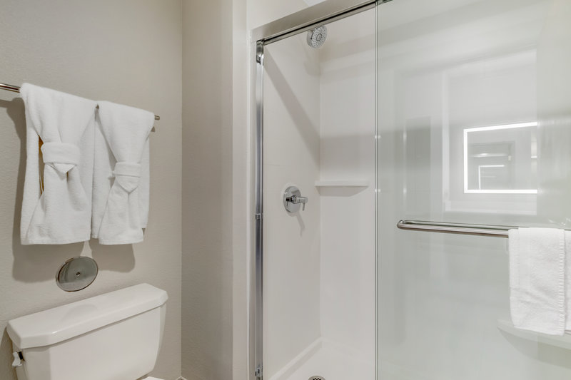 HOLIDAY INN EXPRESS FALLON