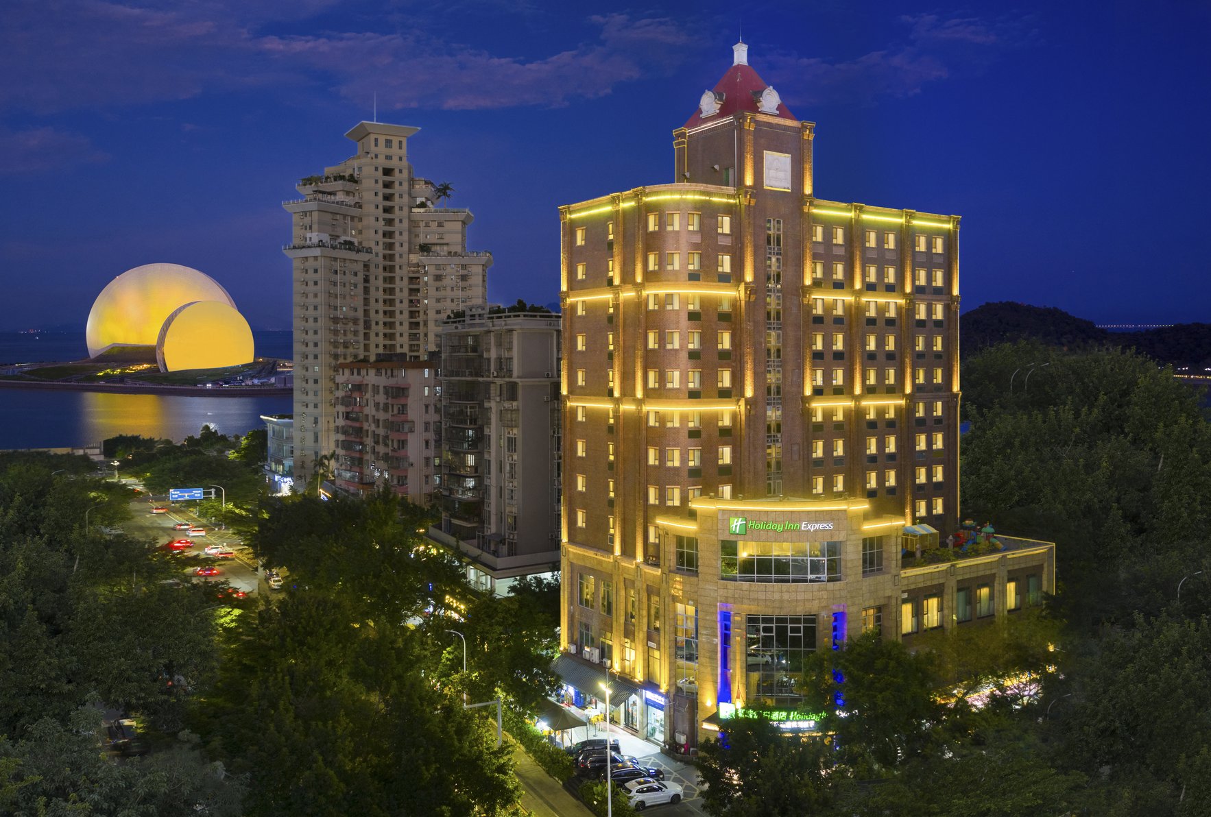Holiday Inn Express ZHUHAI GRAND THEATER by IHG