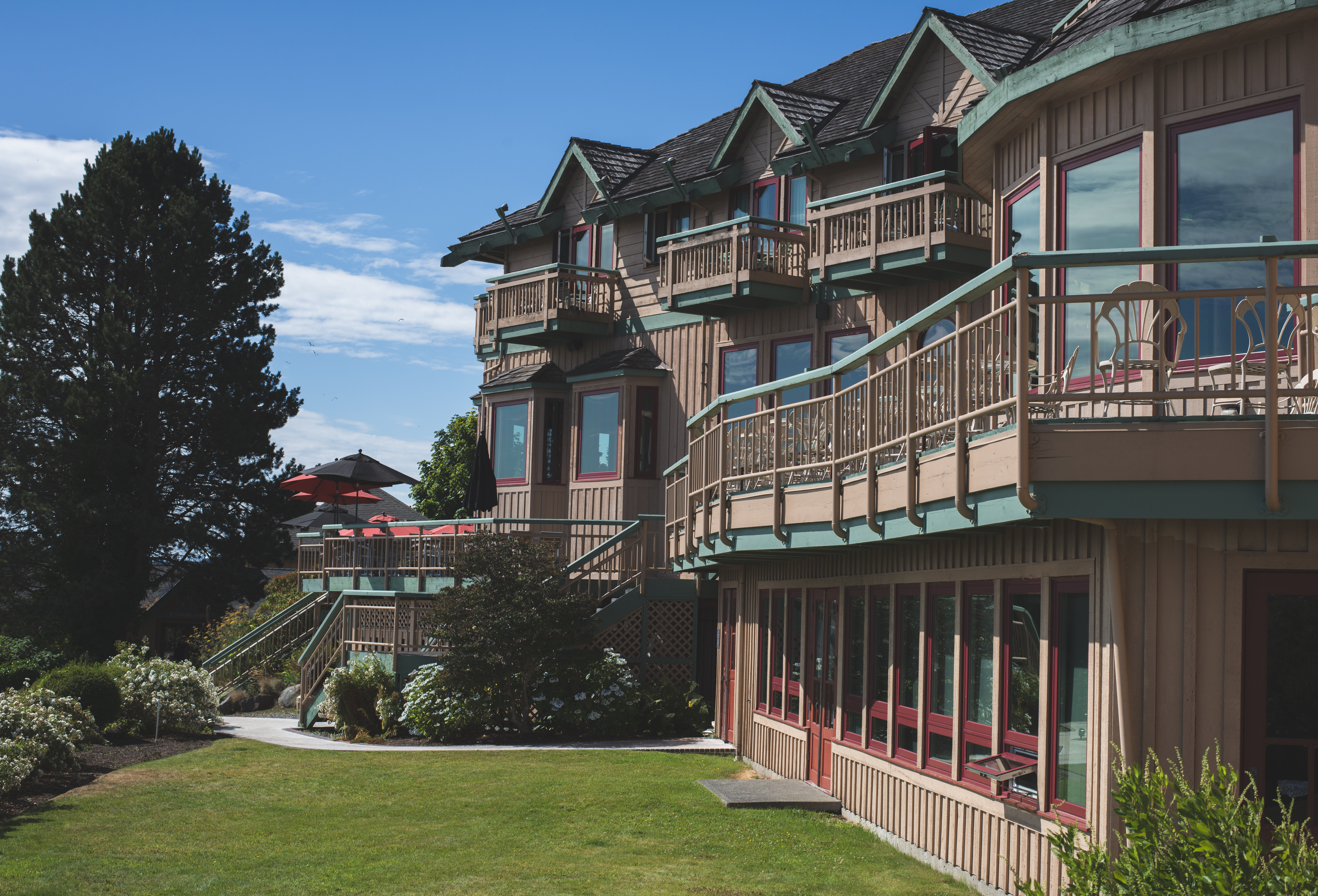 Painter's Lodge