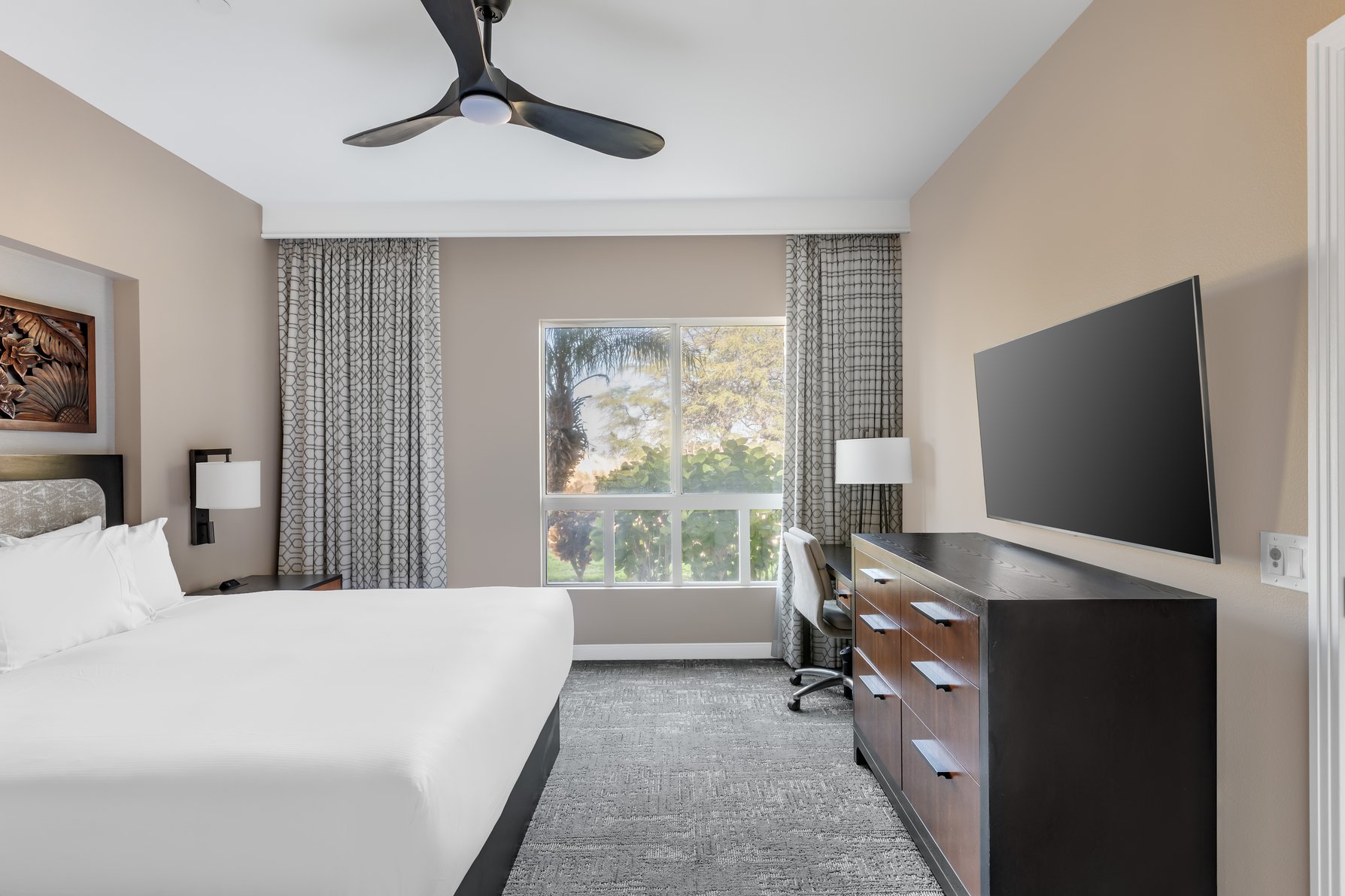 Kohala Suites by Hilton Grand Vacations Room Type - 2 BDRM GOLF VIEW SUITE